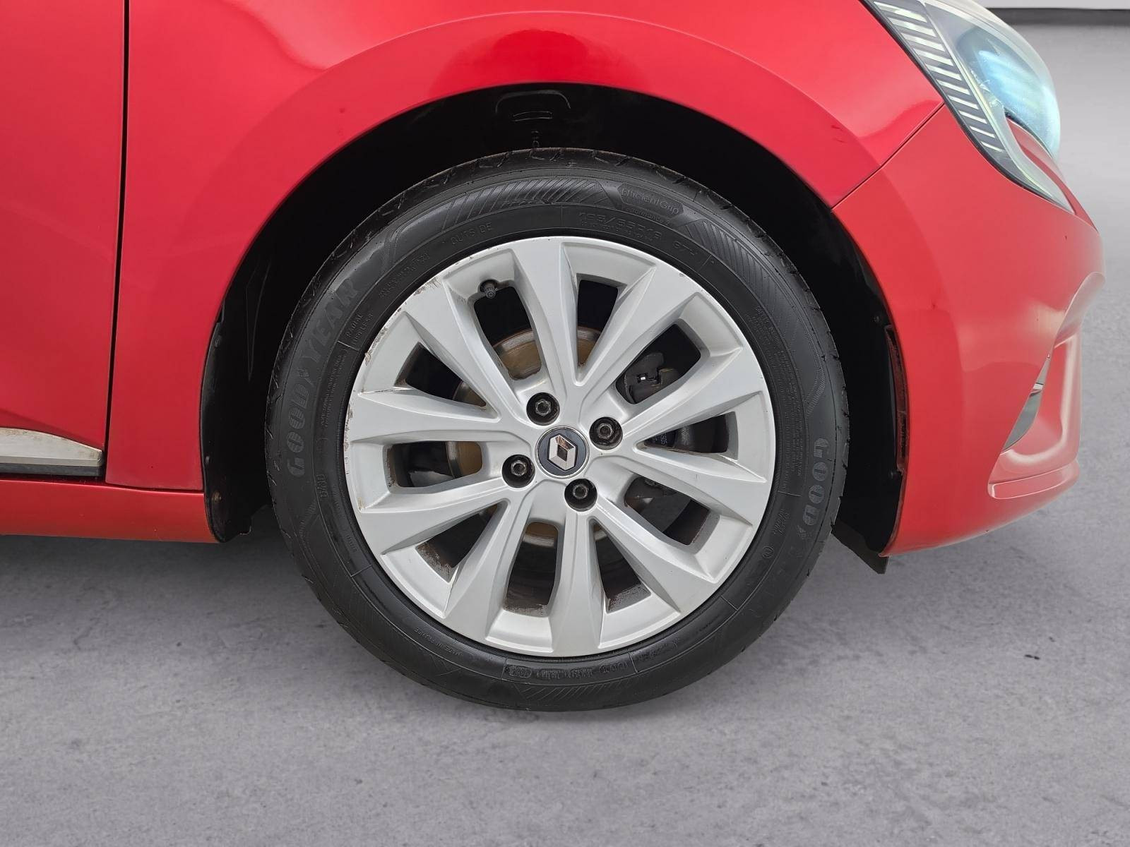 Vente en ligne Renault Clio 5 Clio TCe 100 GPL au prix de 11 390 €
