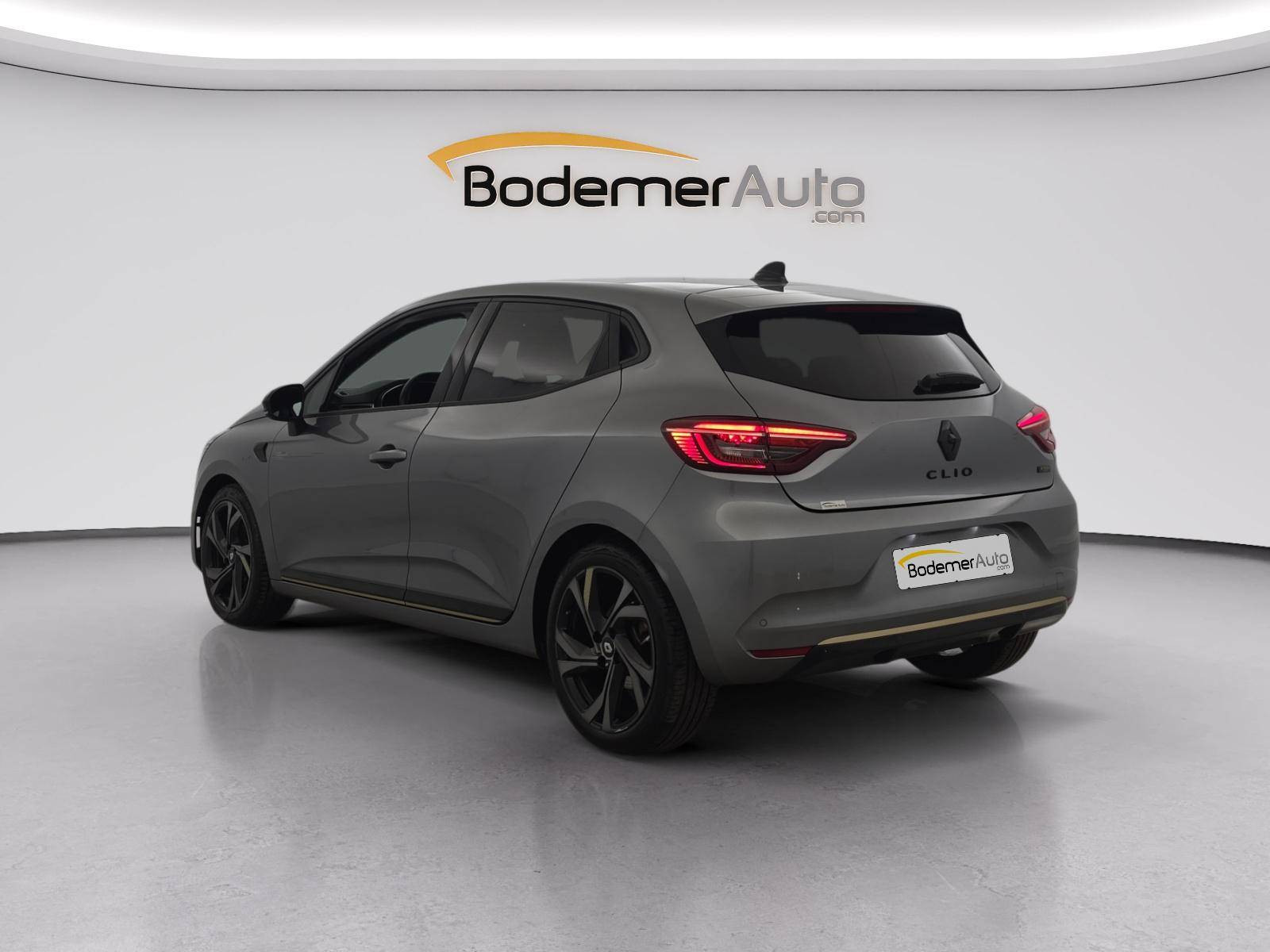 Vente en ligne Renault Clio 5 Clio E-Tech full hybrid 145 au prix de 18 890 €