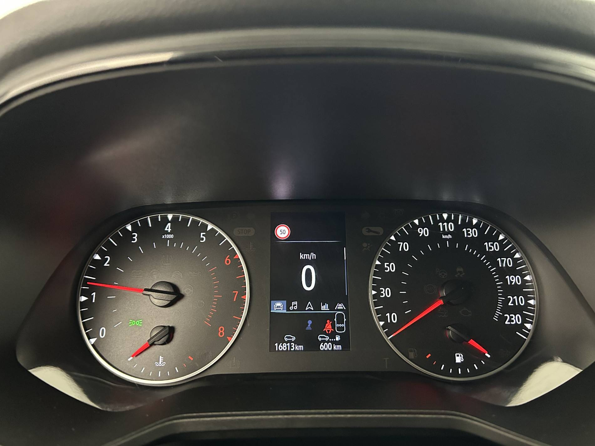 Vente en ligne Renault Clio 5 Clio TCe 90 au prix de 14 990 €