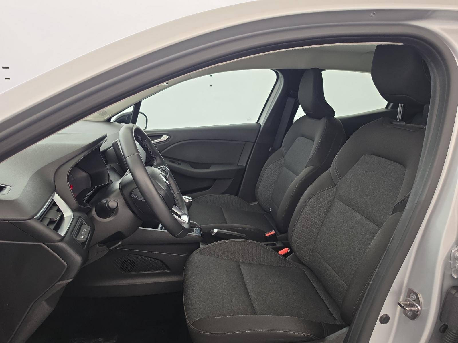 Vente en ligne Renault Clio 5 Clio TCe 90 au prix de 13 690 €