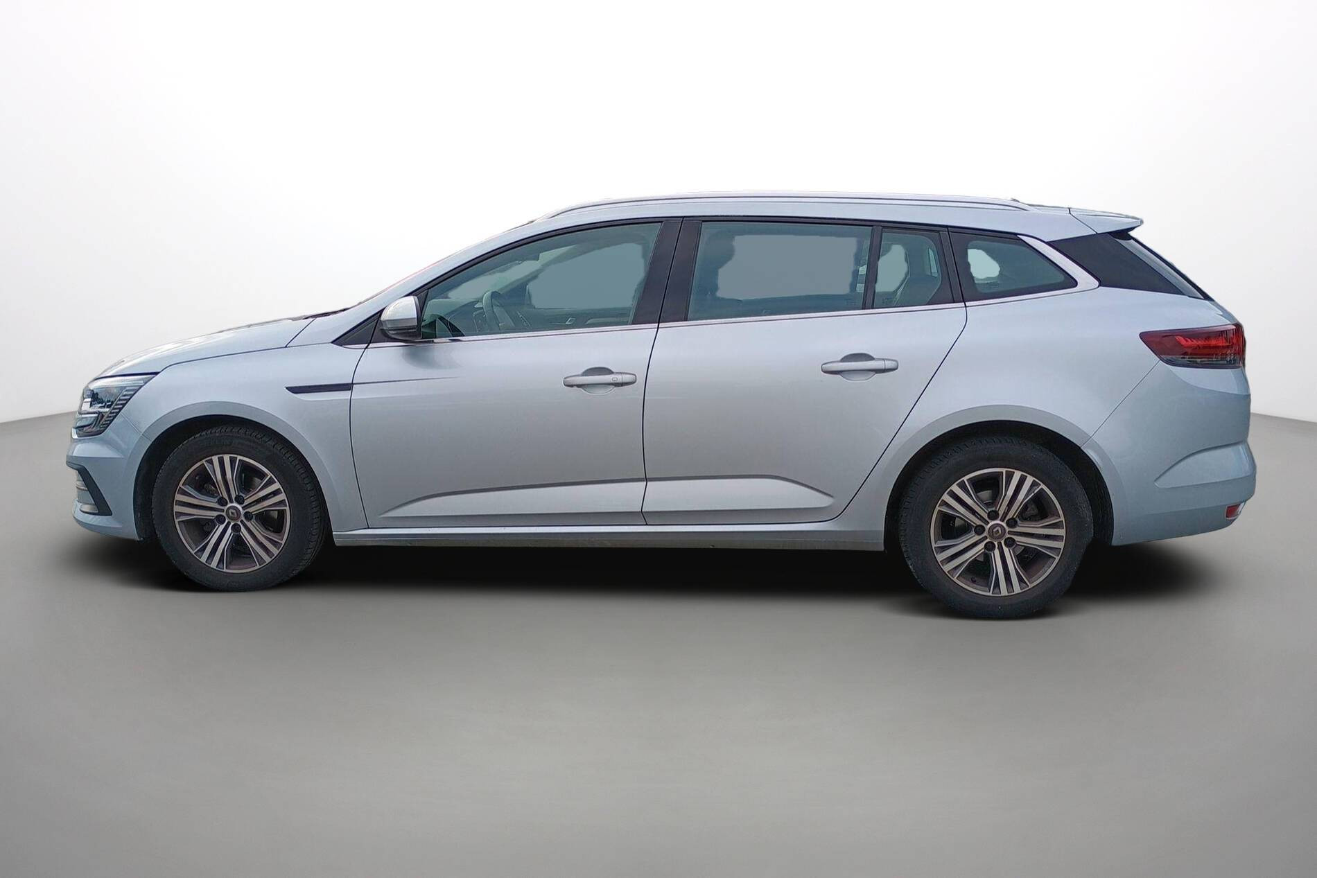 Vente en ligne Renault Megane 4 Estate  Blue dCi 115 au prix de 14 990 €