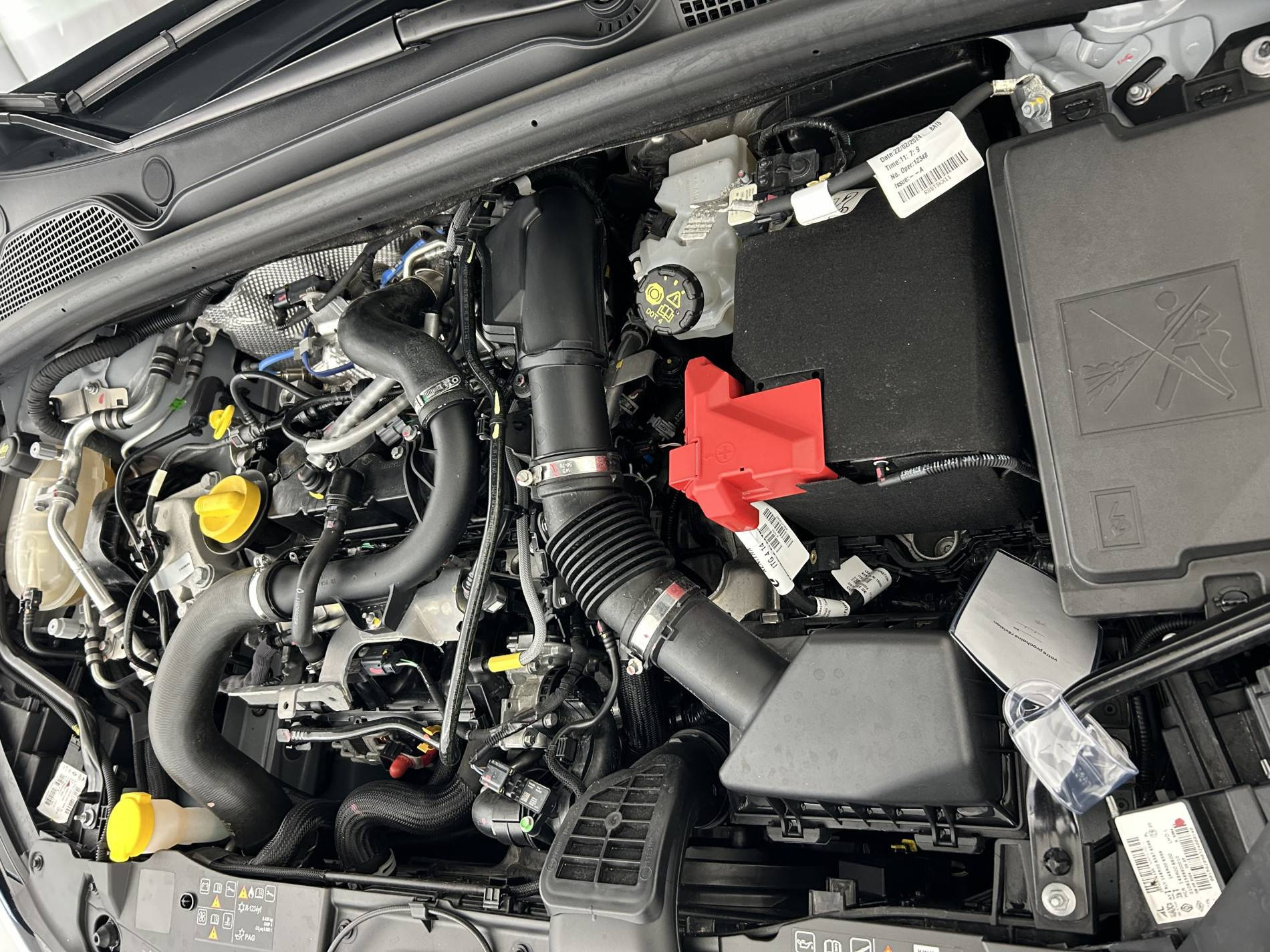 Vente en ligne Renault Clio 5 Clio TCe 90 ch GSR2 au prix de 15 790 €