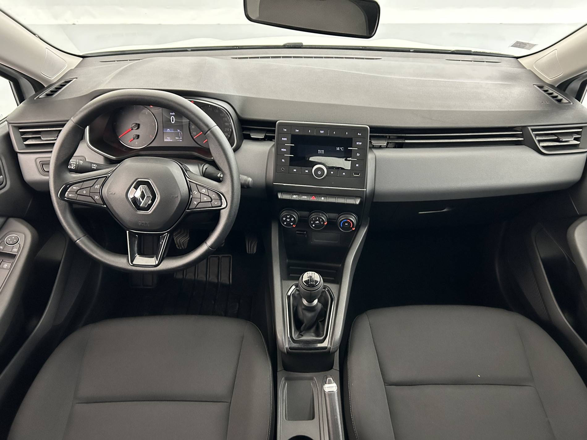 Vente en ligne Renault Clio 5 CLIO SOCIETE BLUE DCI 85 au prix de 12 990 €