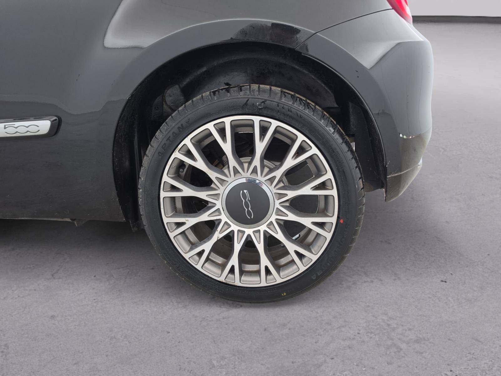 Vente en ligne Fiat 500 500 0.9 85 ch TwinAir S/S au prix de 10 990 €