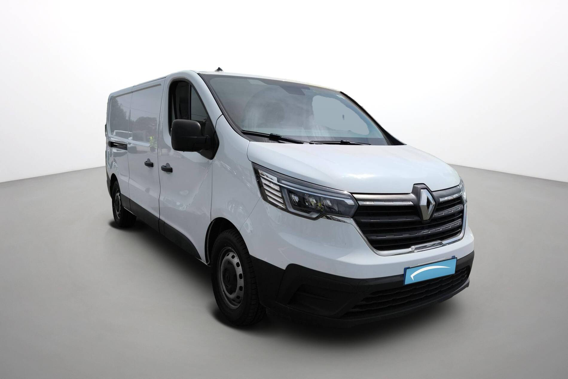 Vente en ligne Renault Trafic 3 Fourgon TRAFIC FGN L2H1 3000 KG BLUE DCI 130 au prix de 22 990 €