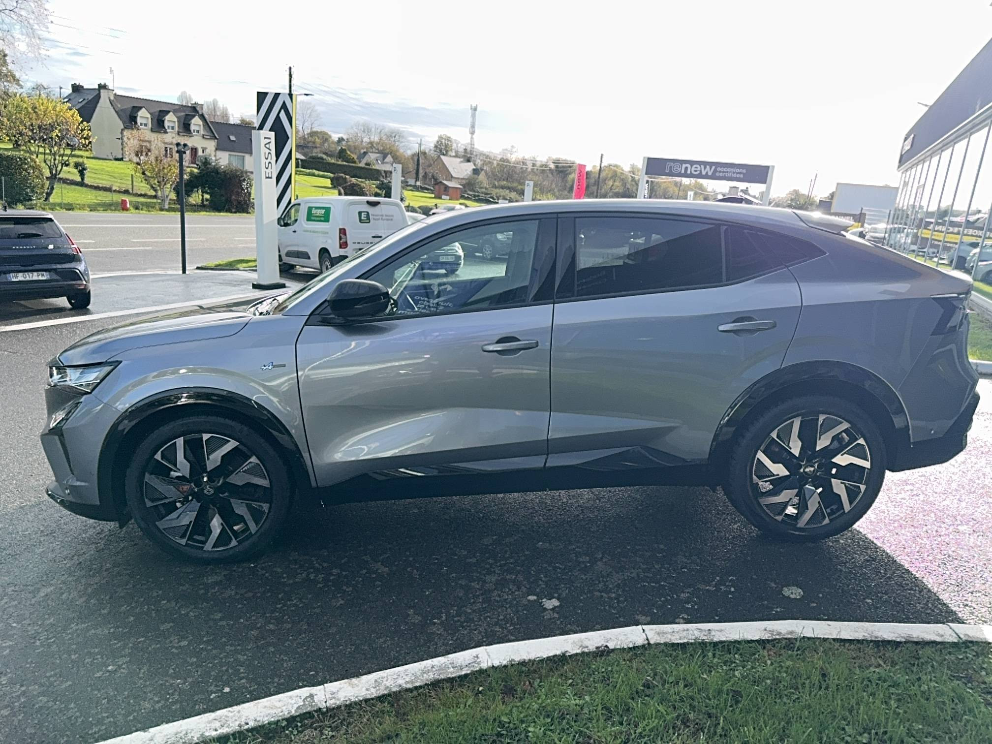 Vente en ligne Renault Rafale  E-Tech full hybrid 200ch au prix de 44 730 €