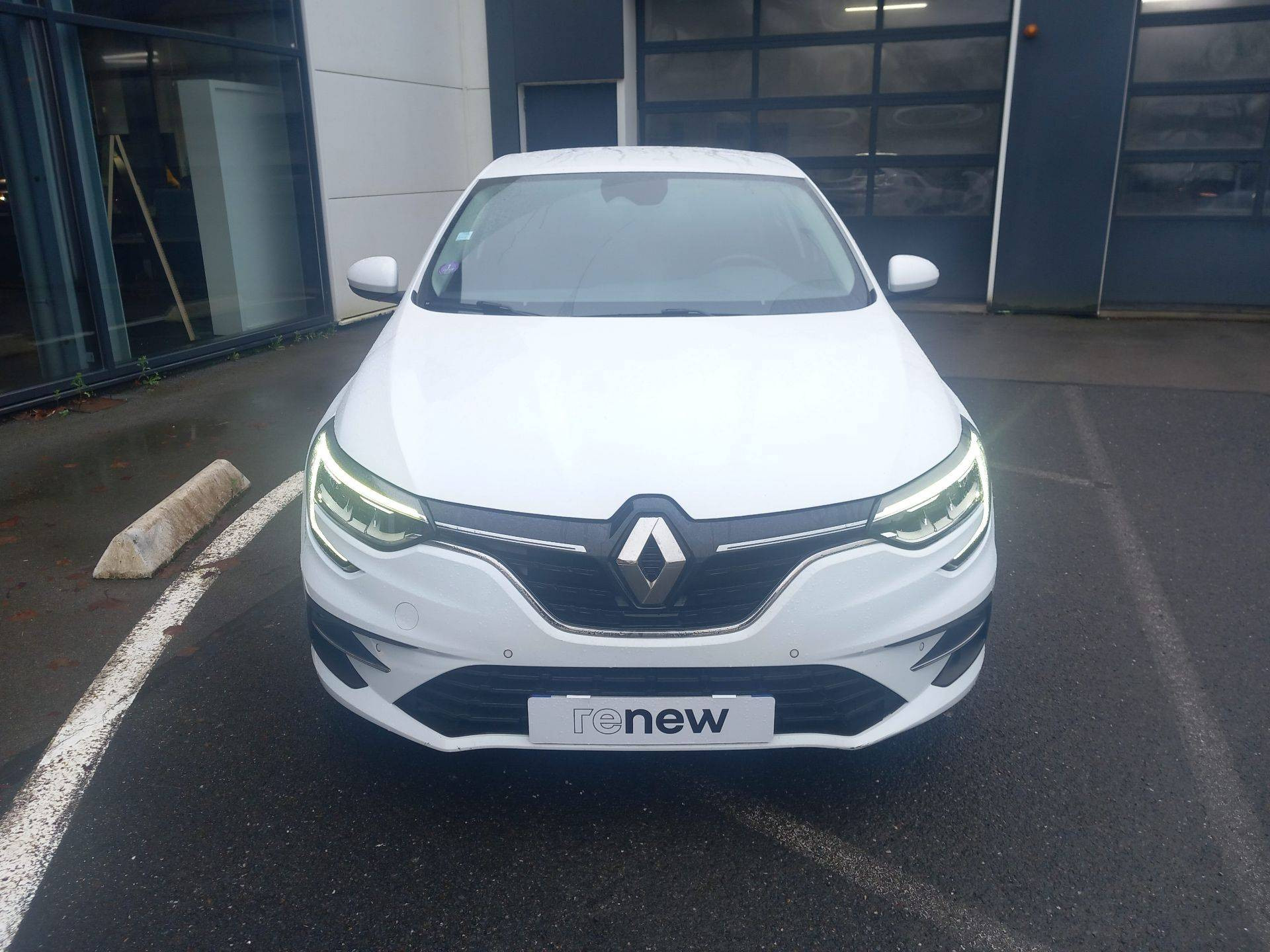 Vente en ligne Renault Megane 4 Mégane IV Berline TCe 115 FAP au prix de 13 790 €