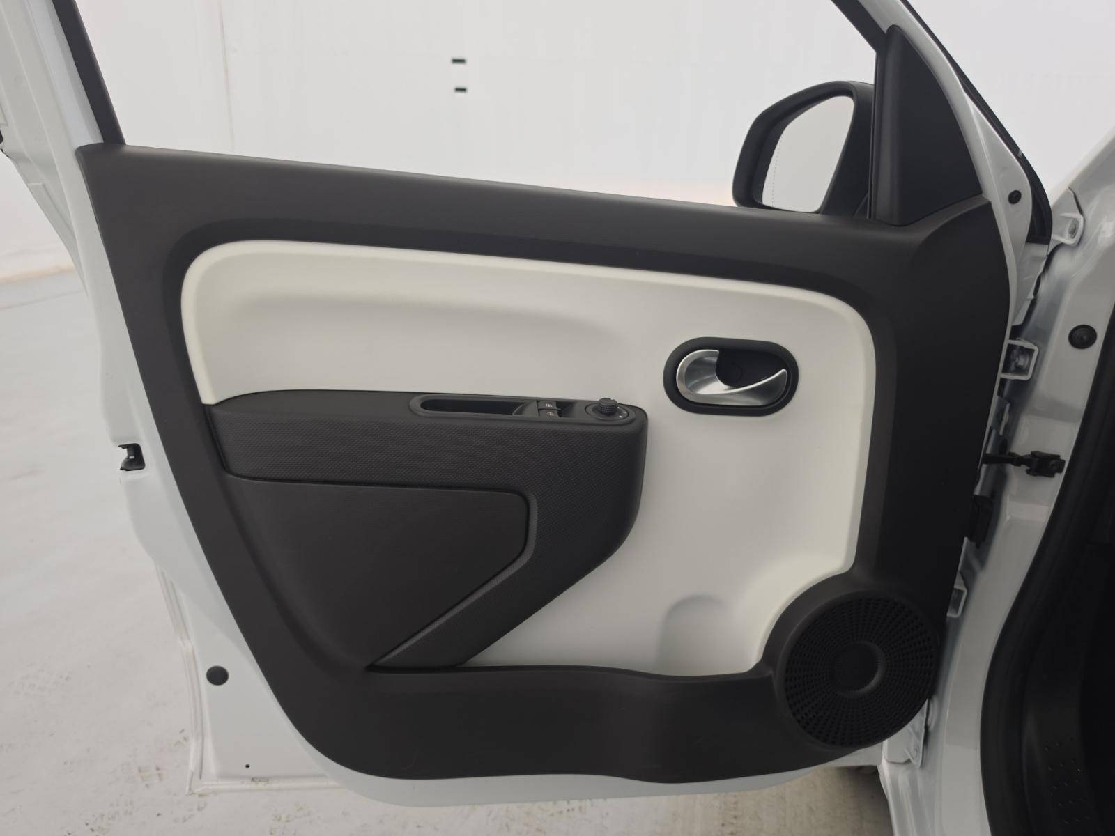 Vente en ligne Renault Twingo 3  SCe 65 au prix de 12 690 €