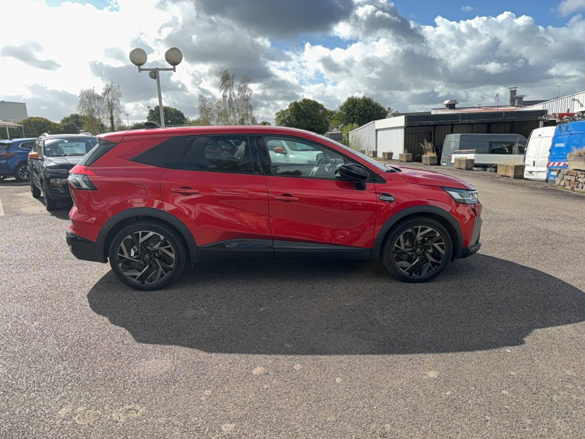 Vente en ligne Renault Symbioz  E-Tech full hybrid 145 au prix de 25 990 €