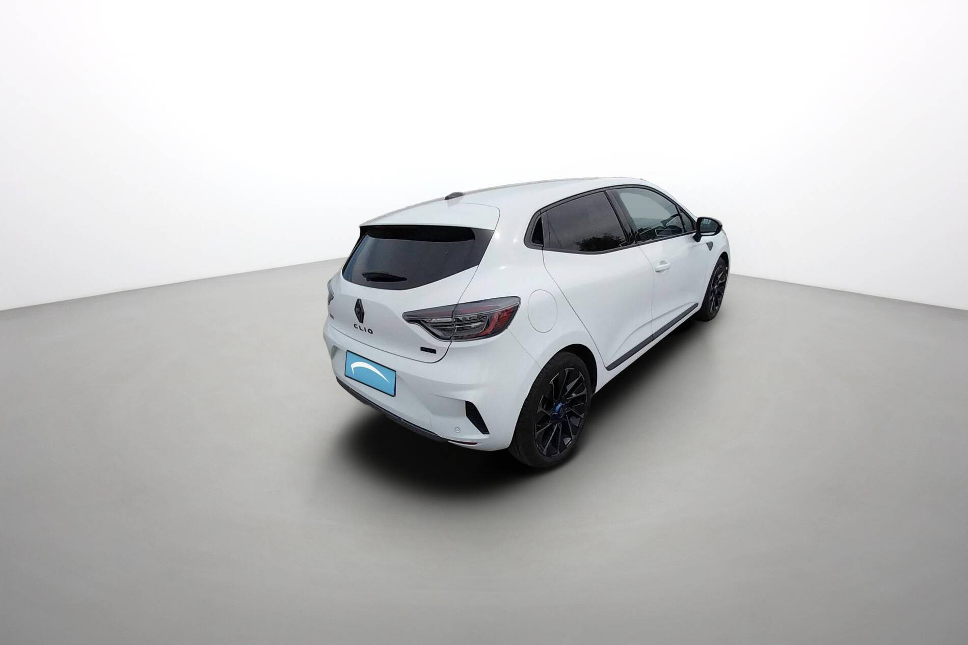 Vente en ligne Renault Clio 5 Clio E-Tech full hybrid 145 au prix de 20 500 €