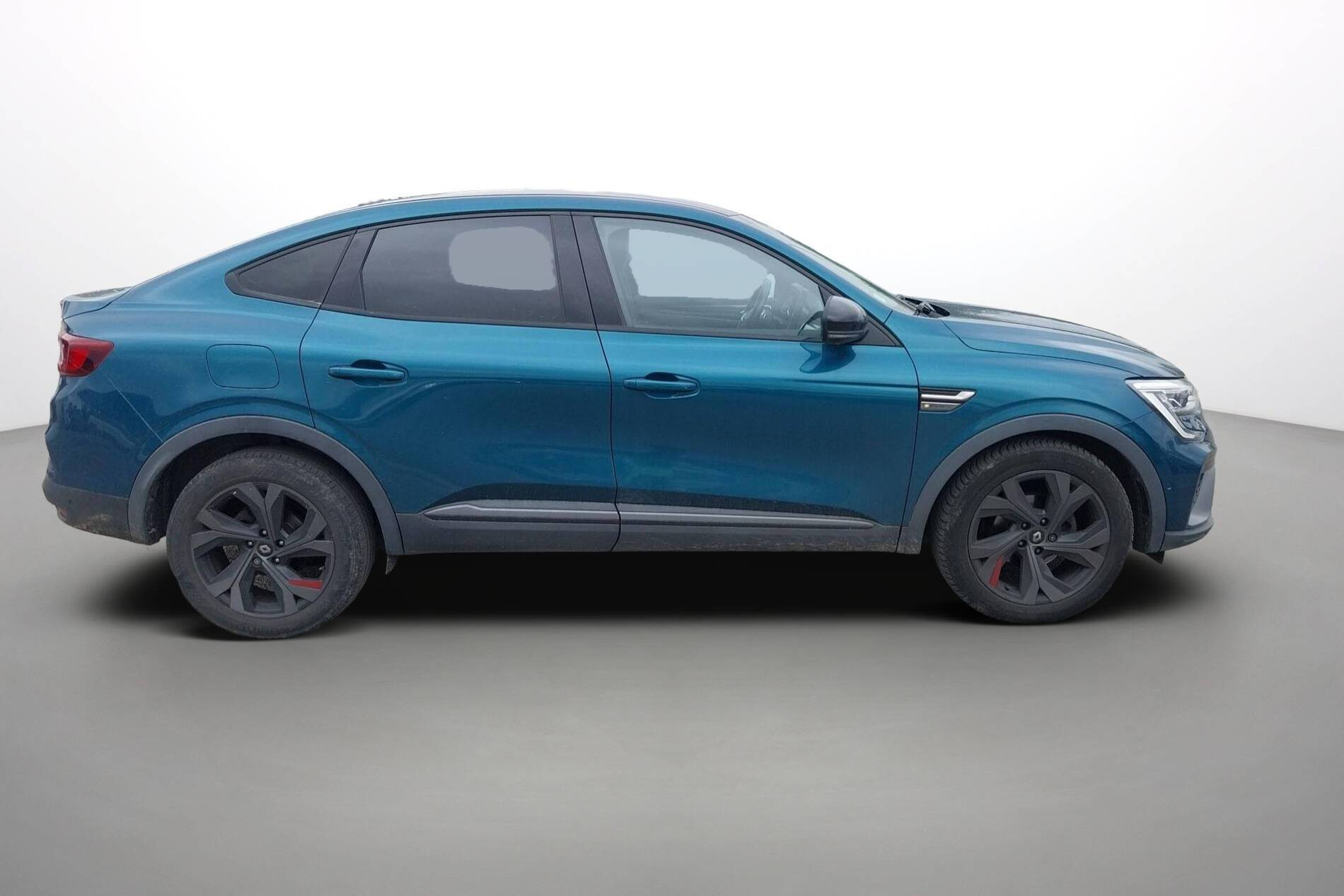 Vente en ligne Renault Arkana  TCe 140 EDC FAP au prix de 18 490 €