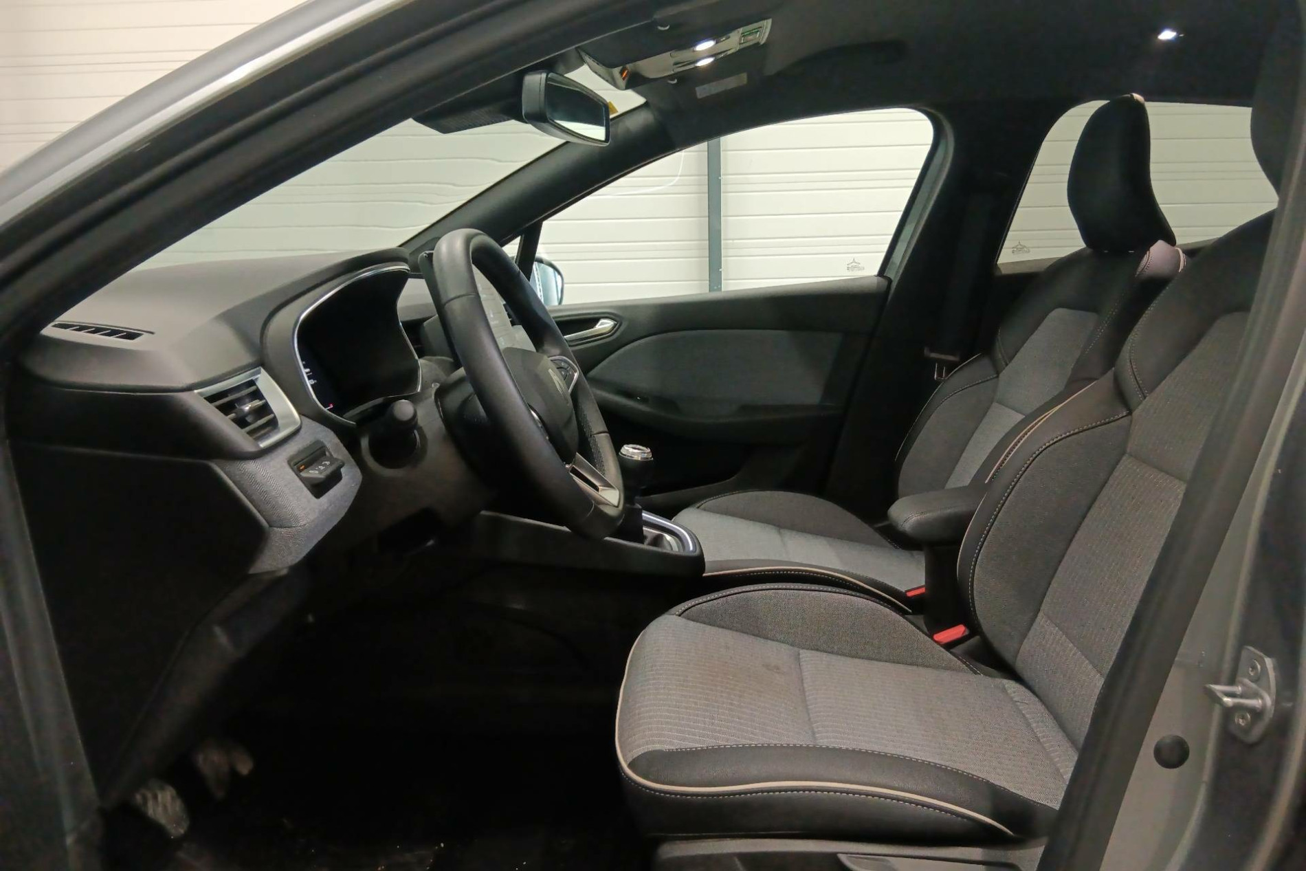Vente en ligne Renault Clio 5 Clio TCe 90 ch GSR2 au prix de 17 290 €