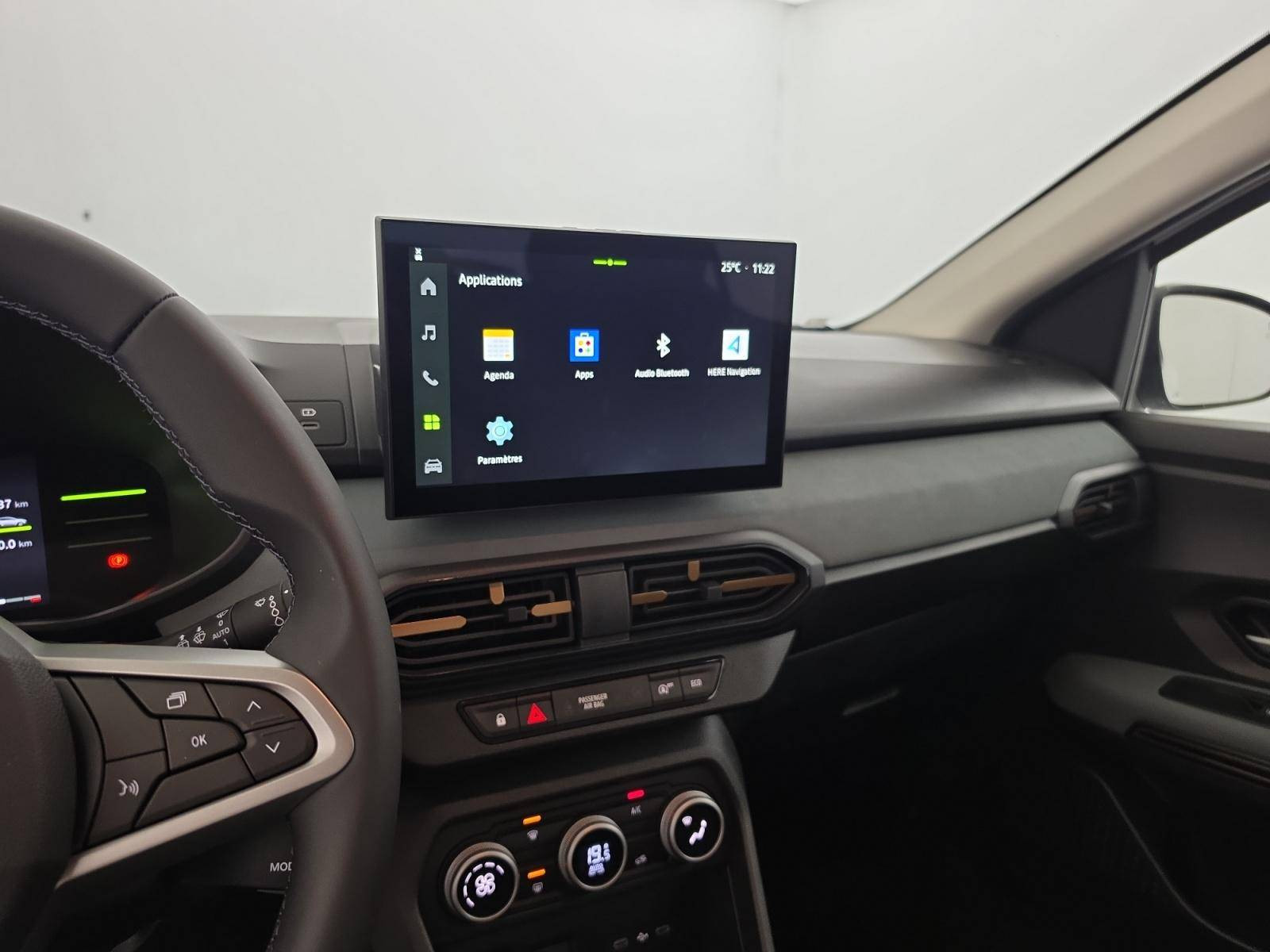 Vente en ligne Dacia Sandero Sandero ECO-G 120 au prix de 18 790 €