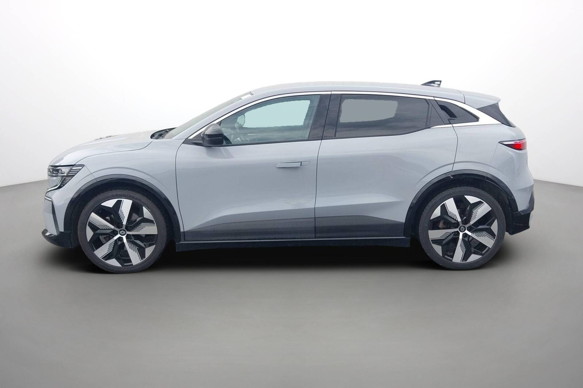 Vente en ligne Renault Megane E-Tech  EV60 220 ch super charge au prix de 24 990 €