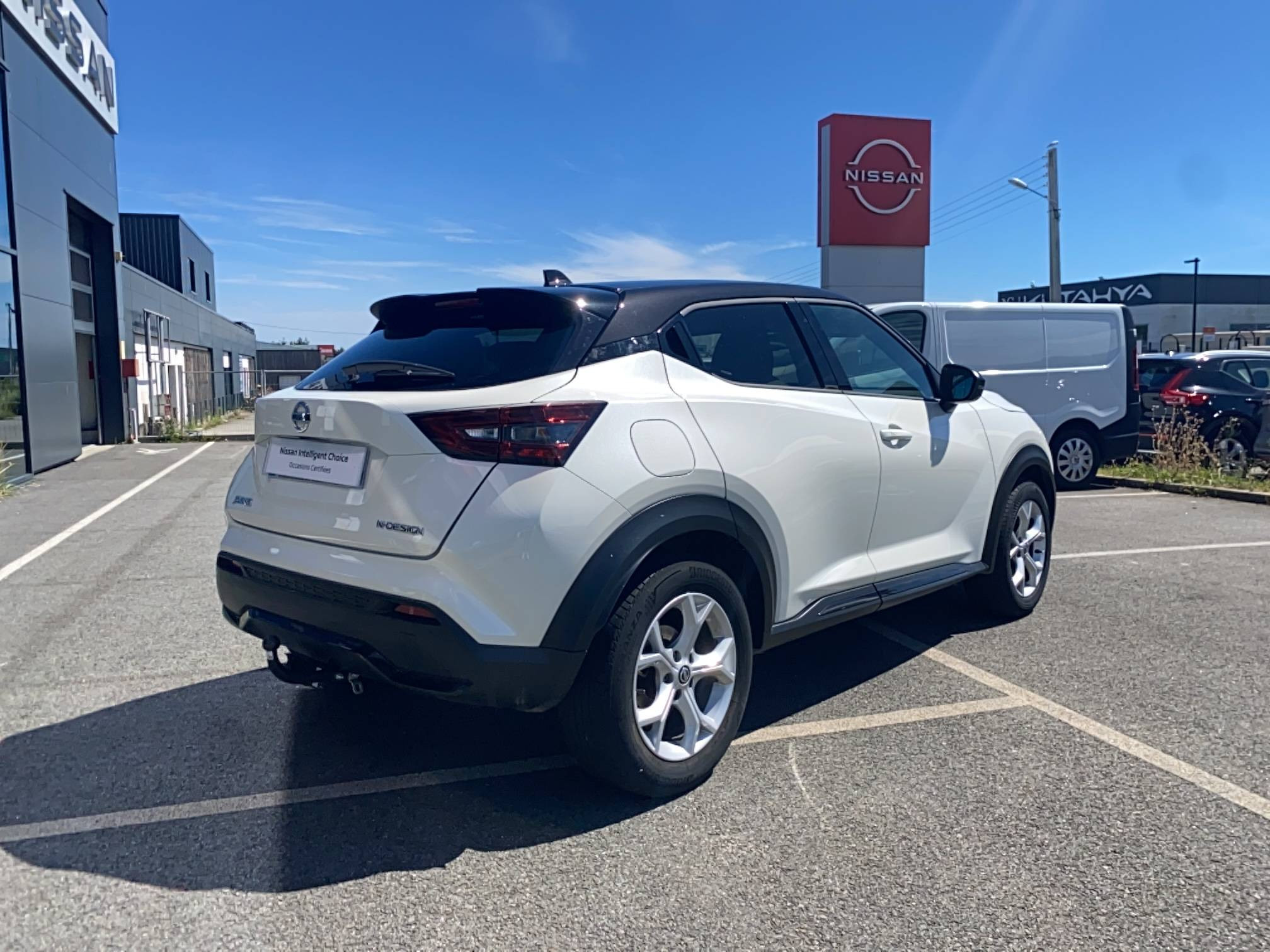 Vente en ligne Nissan Juke Juke DIG-T 114 au prix de 16 990 €