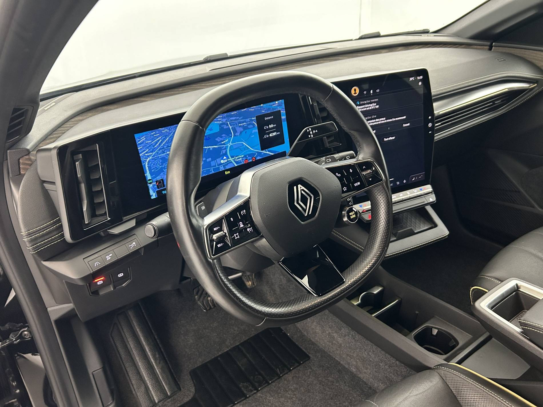 Vente en ligne Renault Megane E-Tech  EV60 220 ch super charge au prix de 25 791 €