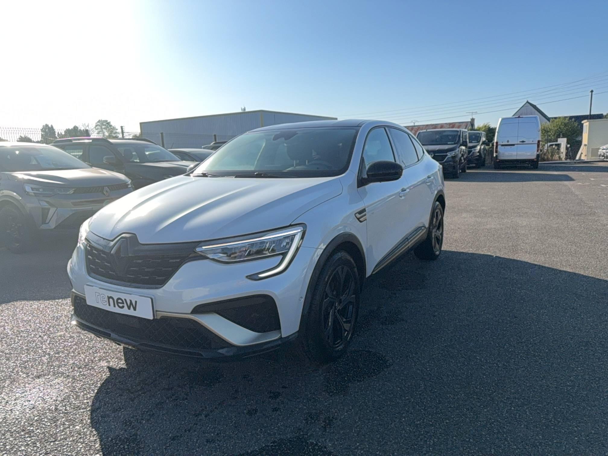 Renault Arkana  E-Tech hybride 145 - 22 occasion de 2023 en vente à Concarneau