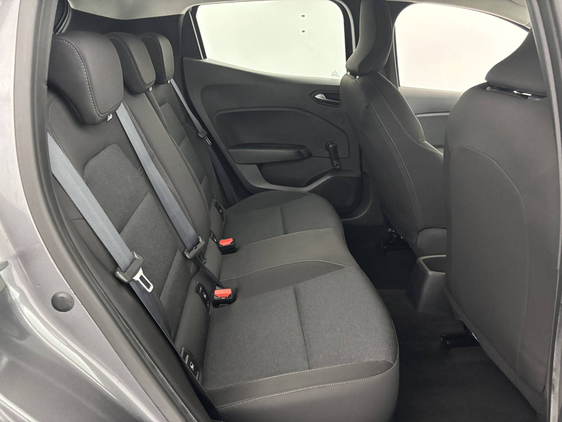 Vente en ligne Renault Clio 5 Clio TCe 90 au prix de 14 490 €