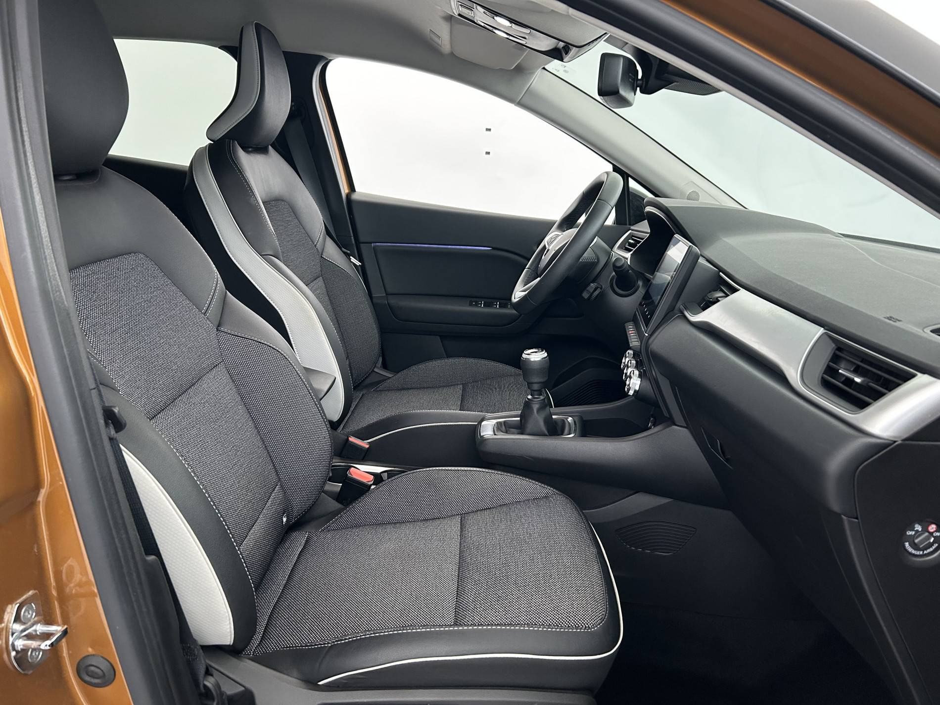 Vente en ligne Renault Captur  TCe 140 - 21 au prix de 17 590 €