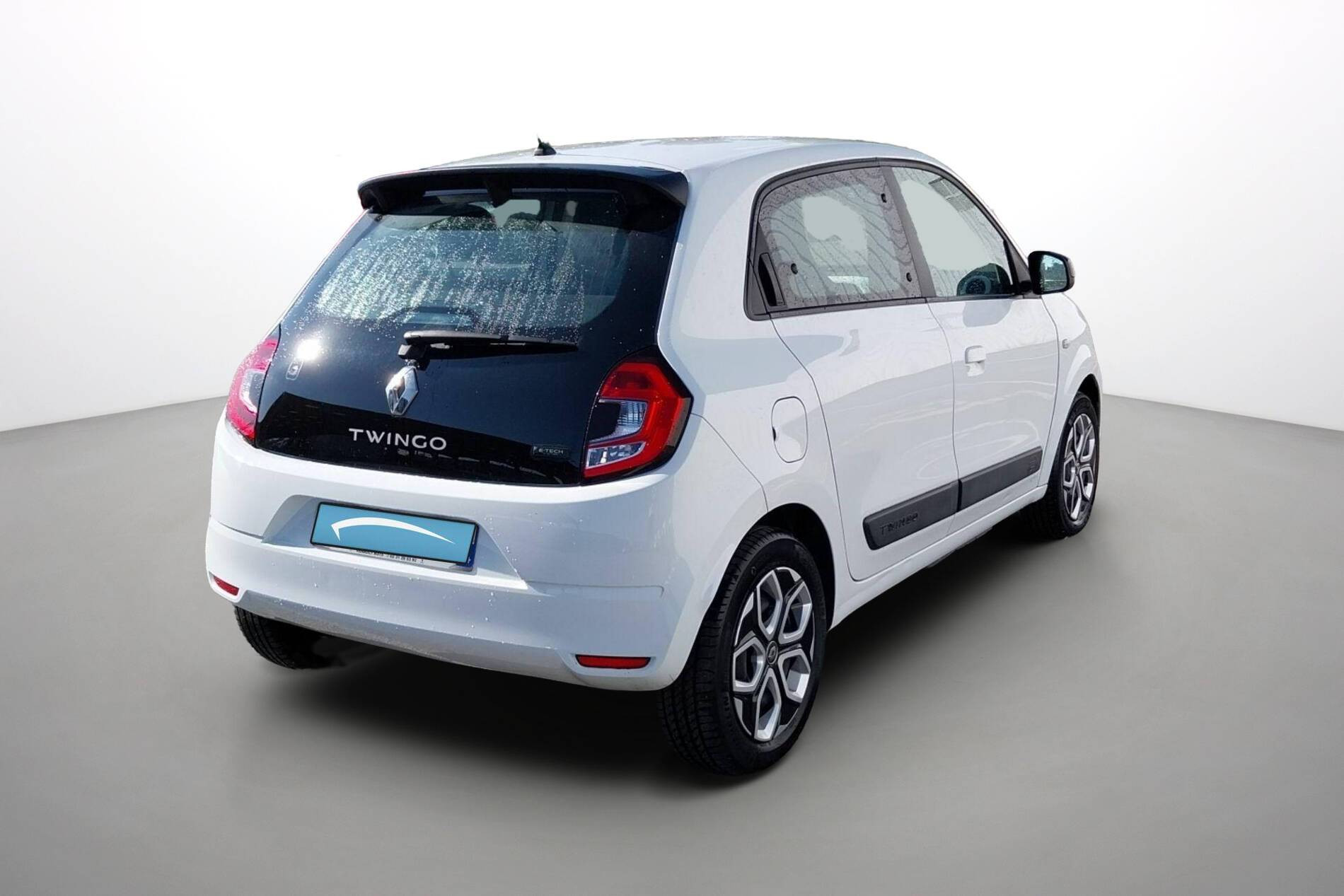 Vente en ligne Renault Twingo Electrique Twingo III E-Tech au prix de 11 990 €