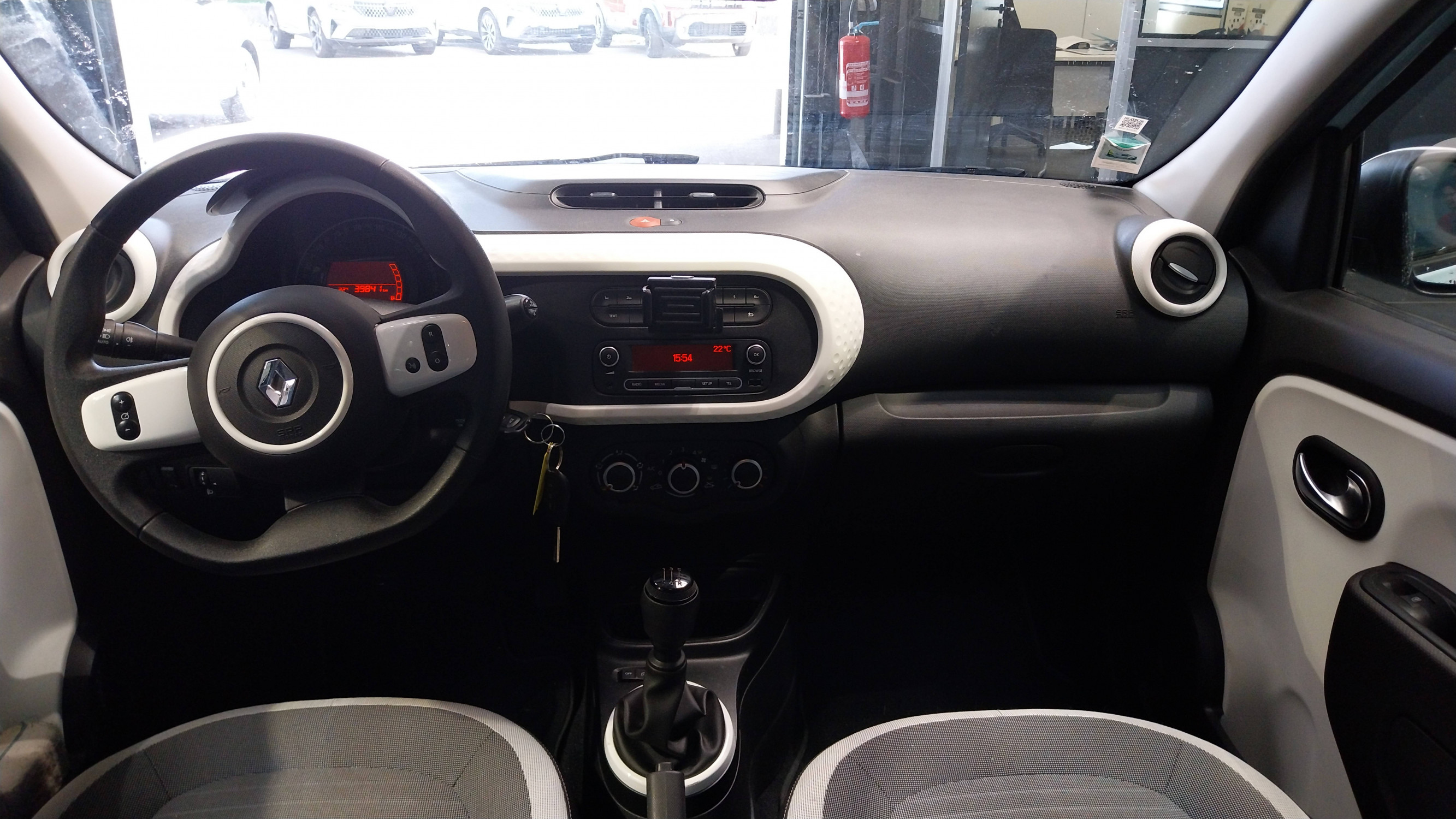 Vente en ligne Renault Twingo 3  SCe 65 - 21 au prix de 11 990 €