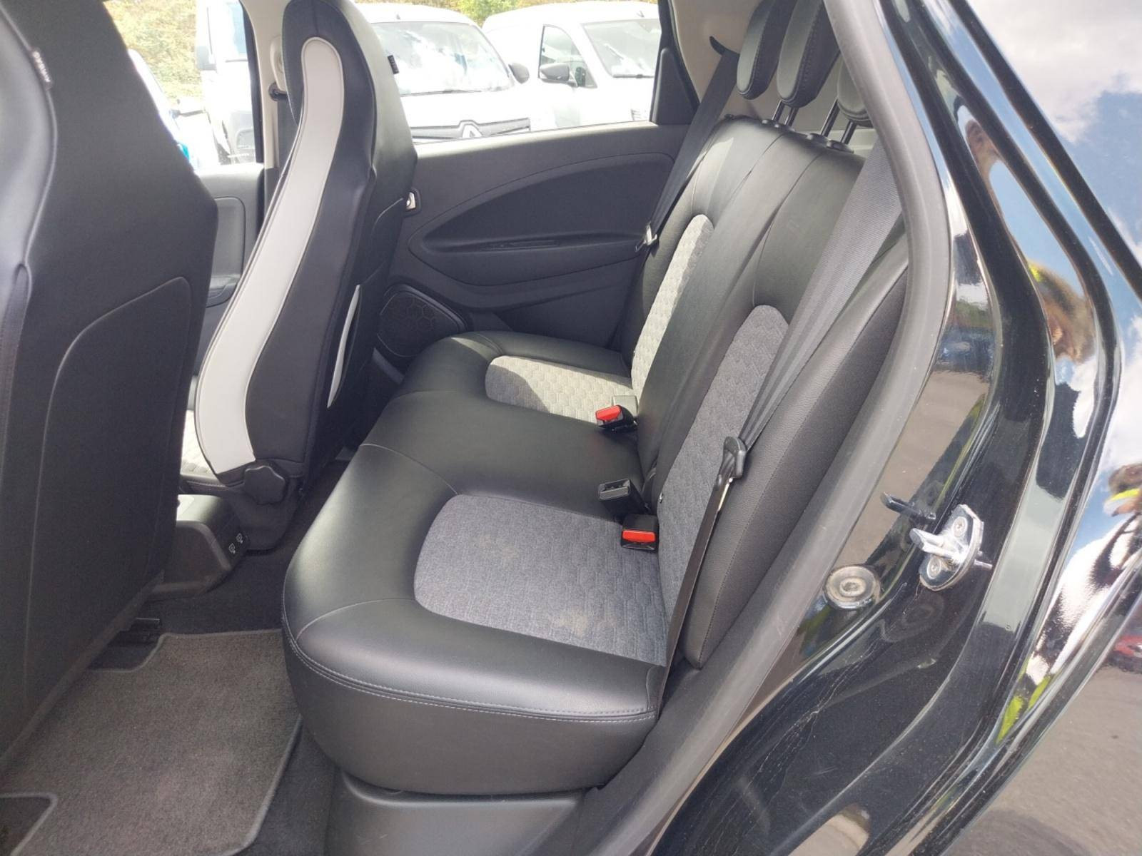 Vente en ligne Renault Zoé Zoe R135 - 22B au prix de 16 590 €