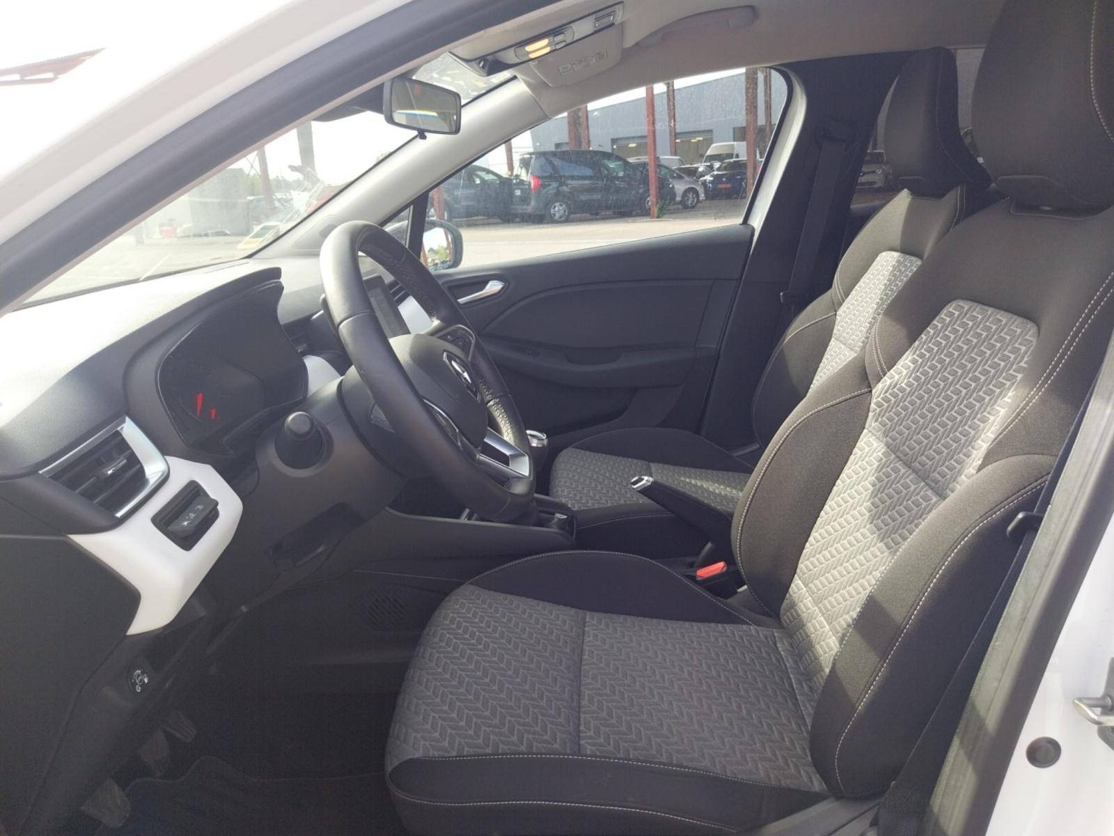 Vente en ligne Renault Clio 5 Clio TCe 100 GPL au prix de 14 991 €