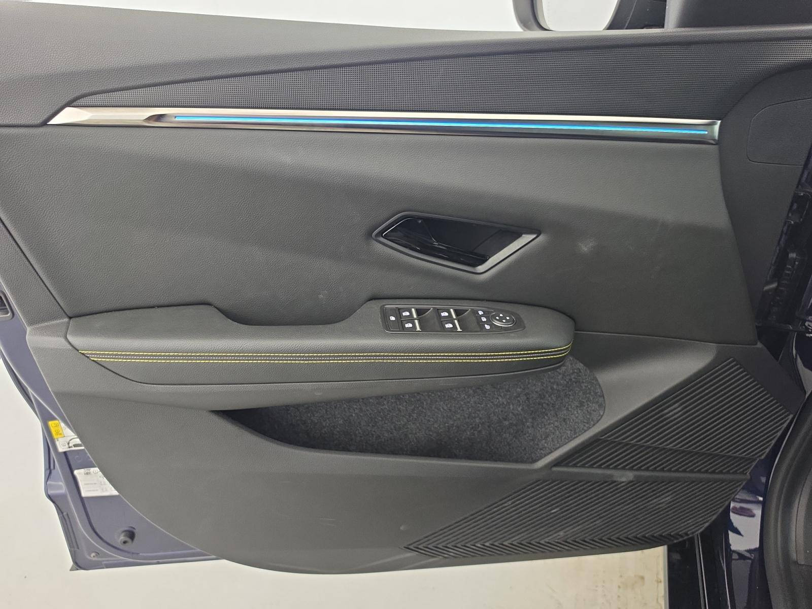 Vente en ligne Renault Megane E-Tech  220 ch autonomie confort GSR2 au prix de 30 490 €