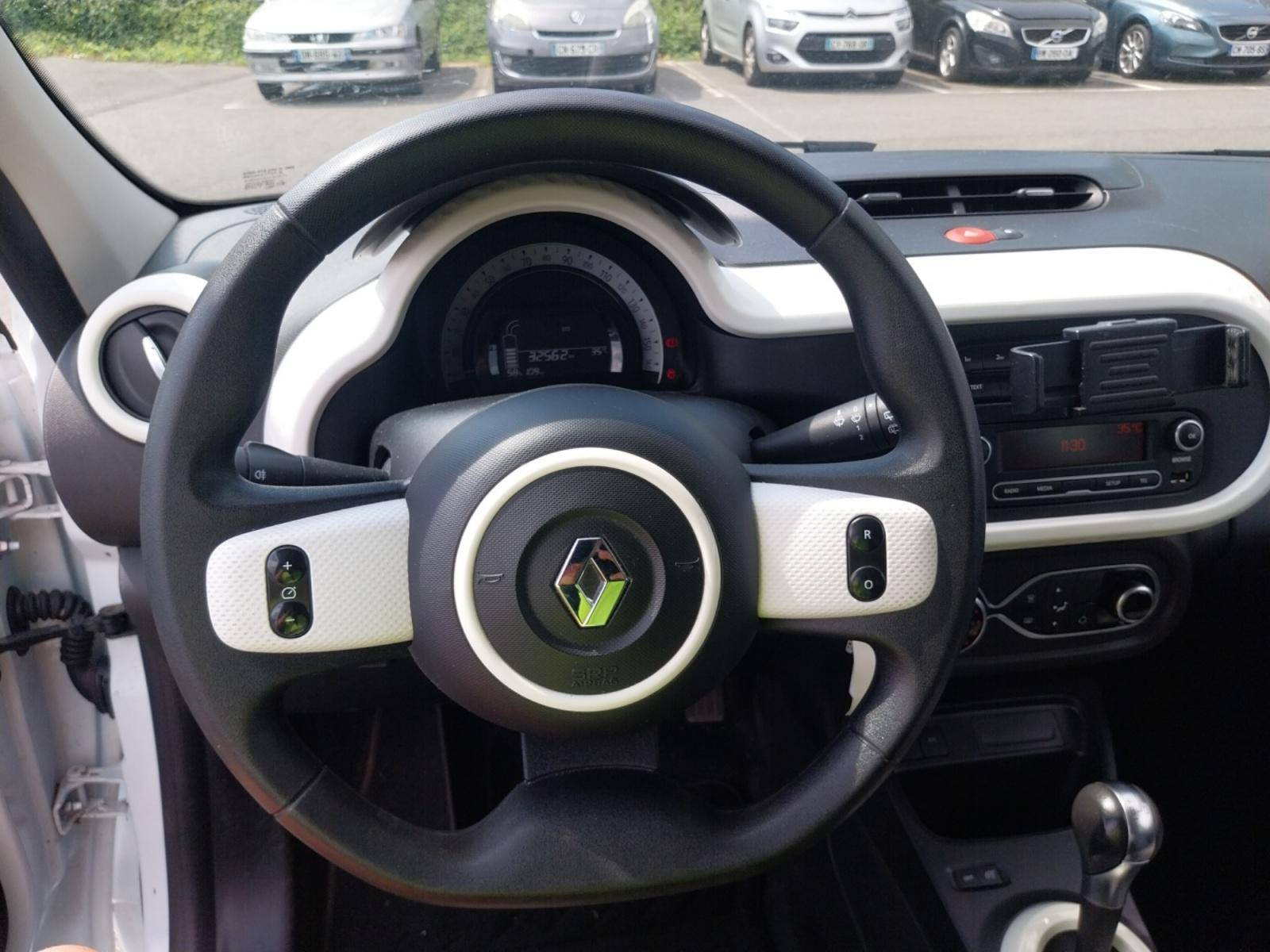 Vente en ligne Renault Twingo Electrique Twingo III E-Tech au prix de 11 490 €