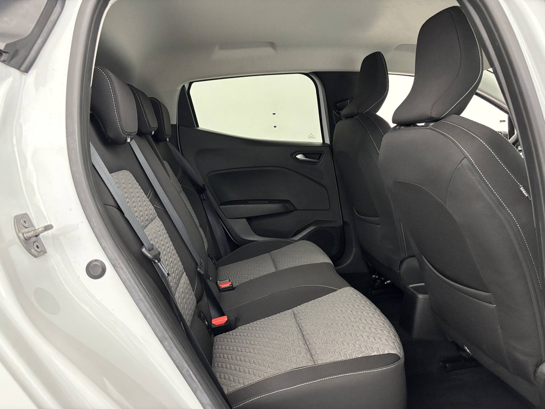 Vente en ligne Renault Clio 5 Clio TCe 100 GPL au prix de 14 290 €