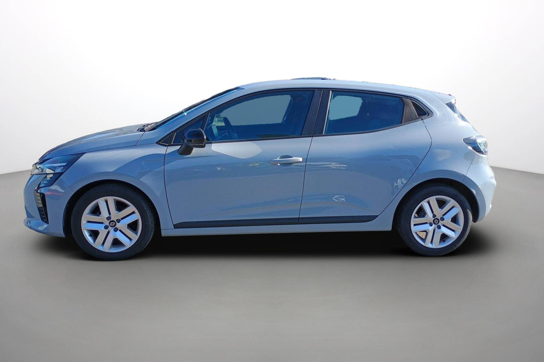 Vente en ligne Renault Clio 5 Clio TCe 90 au prix de 14 990 €