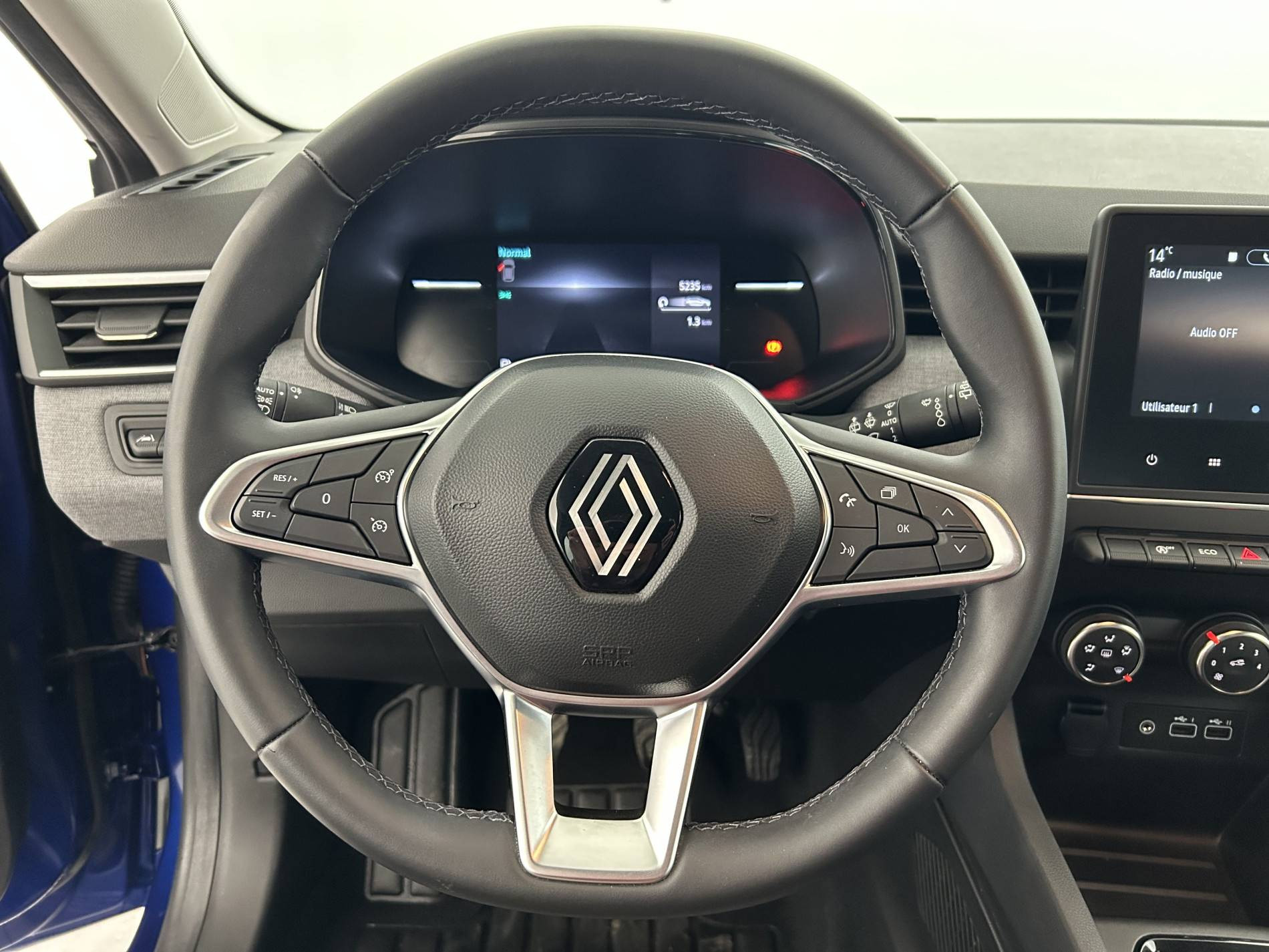 Vente en ligne Renault Clio 5 Clio TCe 90 au prix de 15 990 €