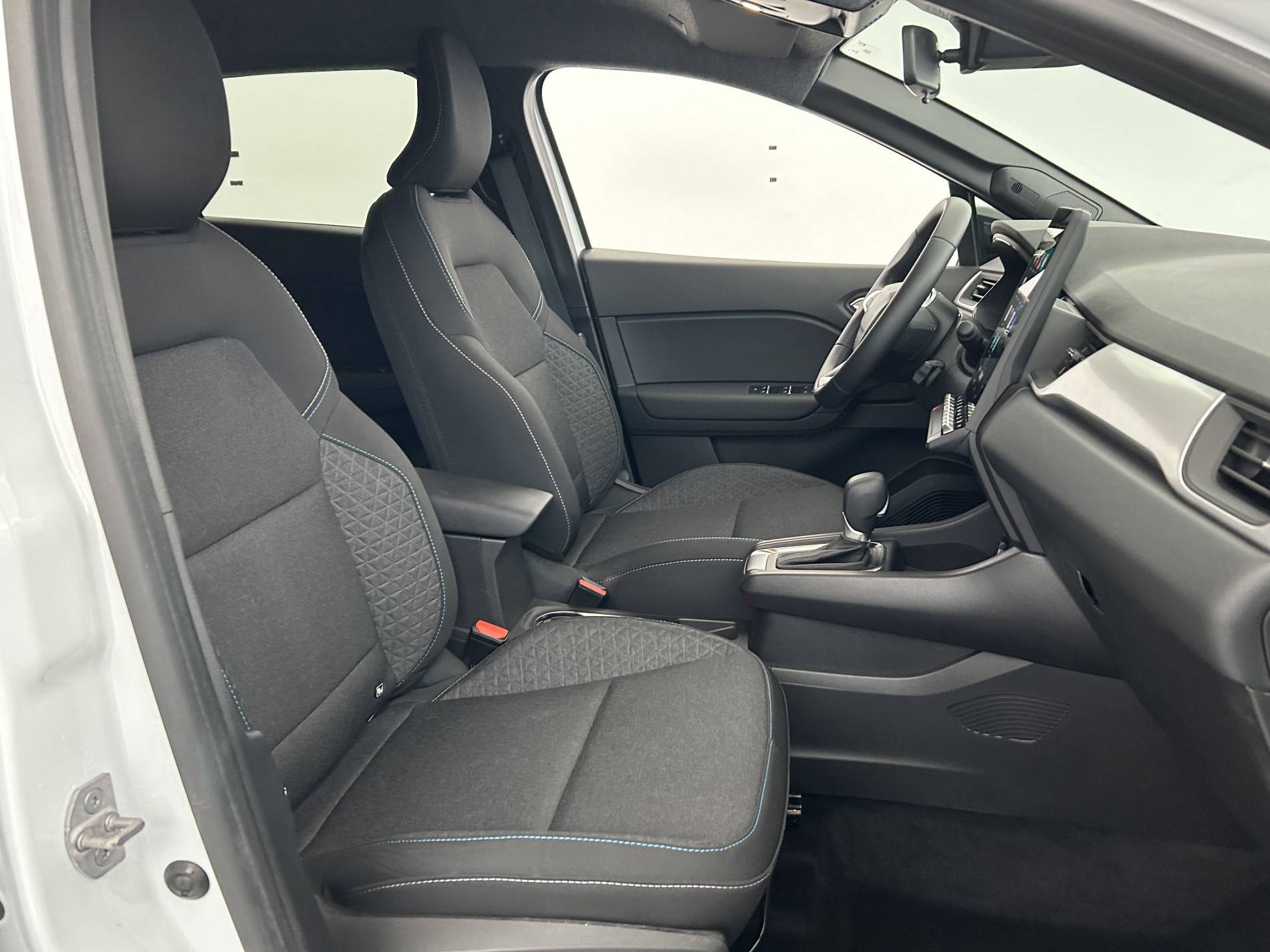 Vente en ligne Renault Symbioz  E-Tech full hybrid 145 au prix de 24 490 €