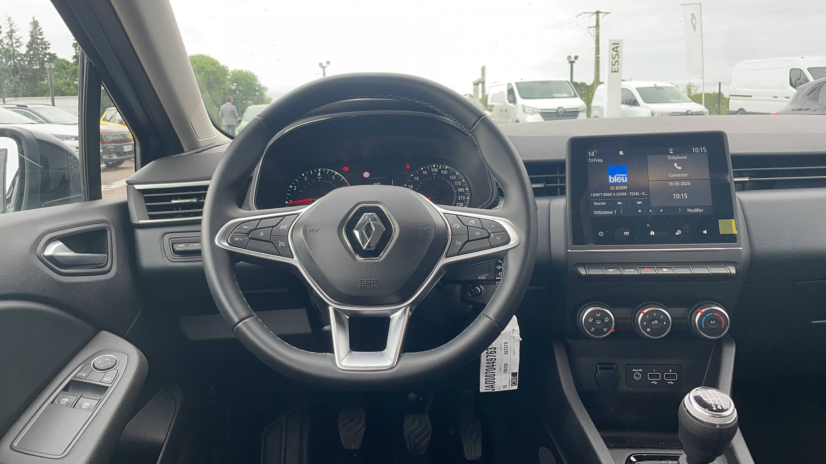 Vente en ligne Renault Clio 5 Clio TCe 90 au prix de 13 791 €