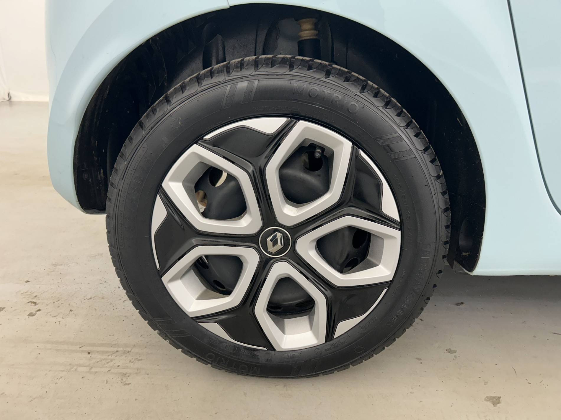 Vente en ligne Renault Twingo 3  SCe 65 au prix de 12 390 €