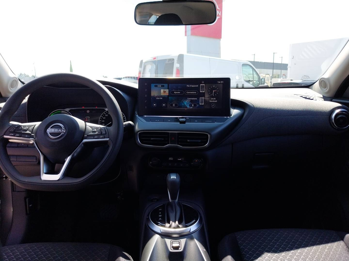 Vente en ligne Nissan Juke  HYBRID 143 au prix de 26 950 €