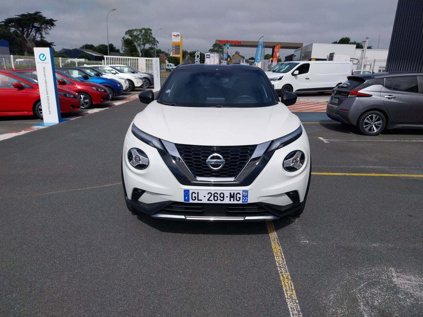 Vente en ligne Nissan Juke Juke DIG-T 114 au prix de 16 990 €