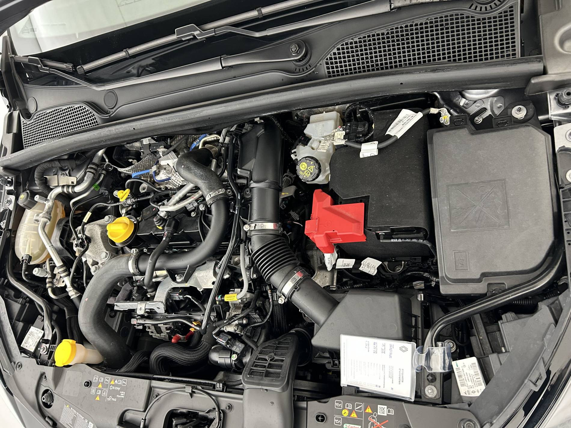 Vente en ligne Renault Clio 5 Clio TCe 90 au prix de 15 490 €