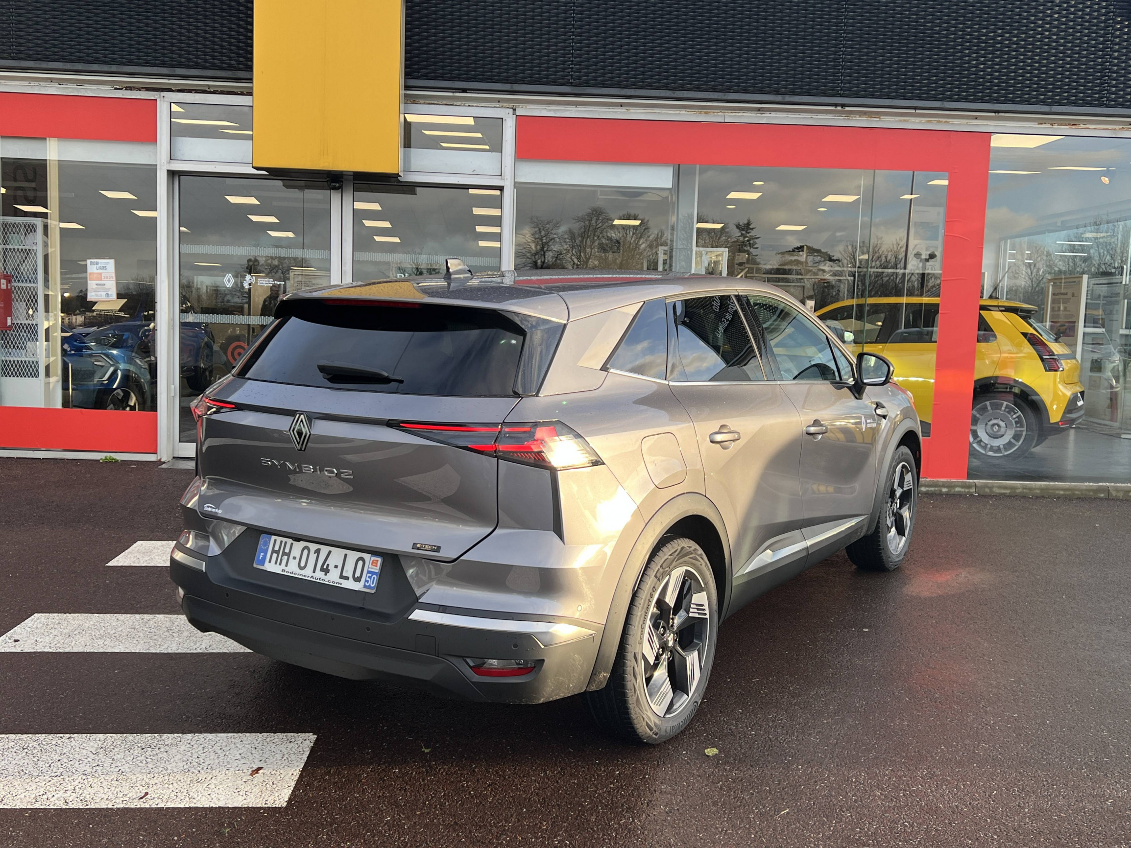 Vente en ligne Renault Symbioz  E-Tech full hybrid 160 ch au prix de 33 900 €