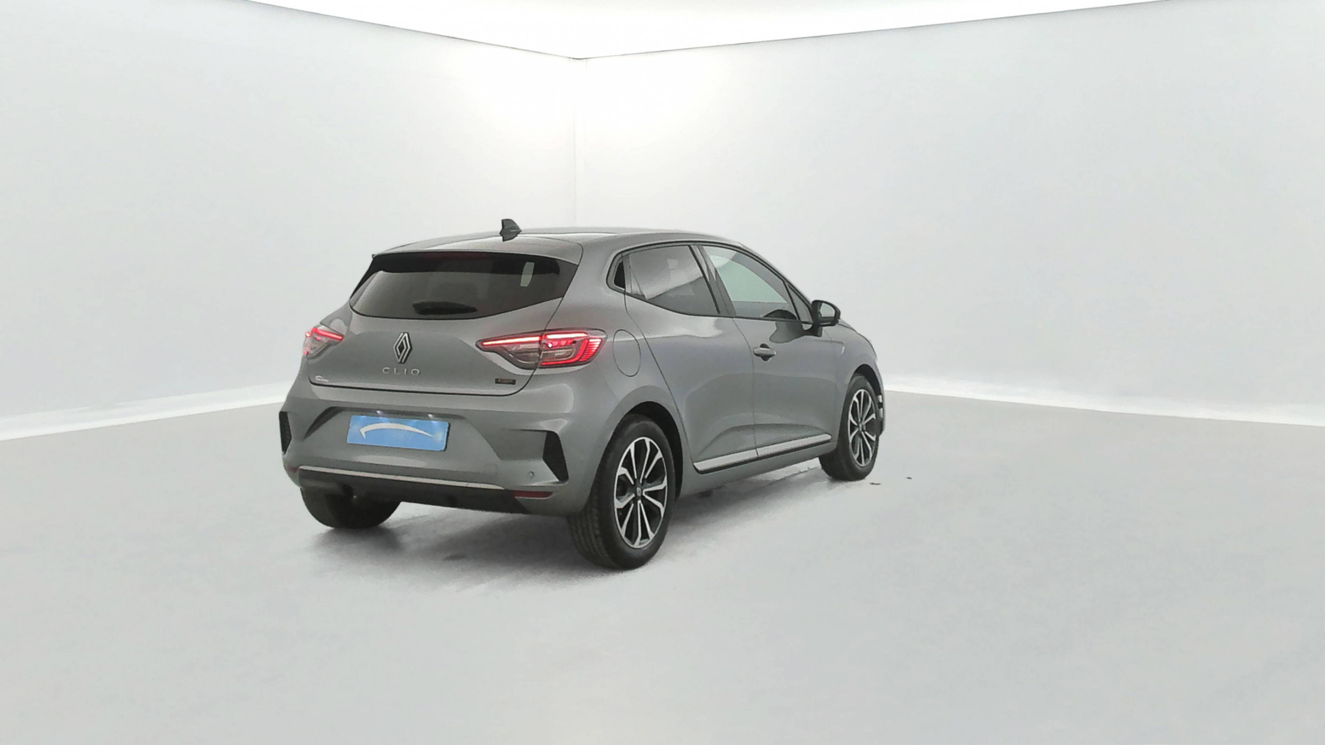 Vente en ligne Renault Clio 5 Clio E-Tech full hybrid 145 au prix de 19 990 €