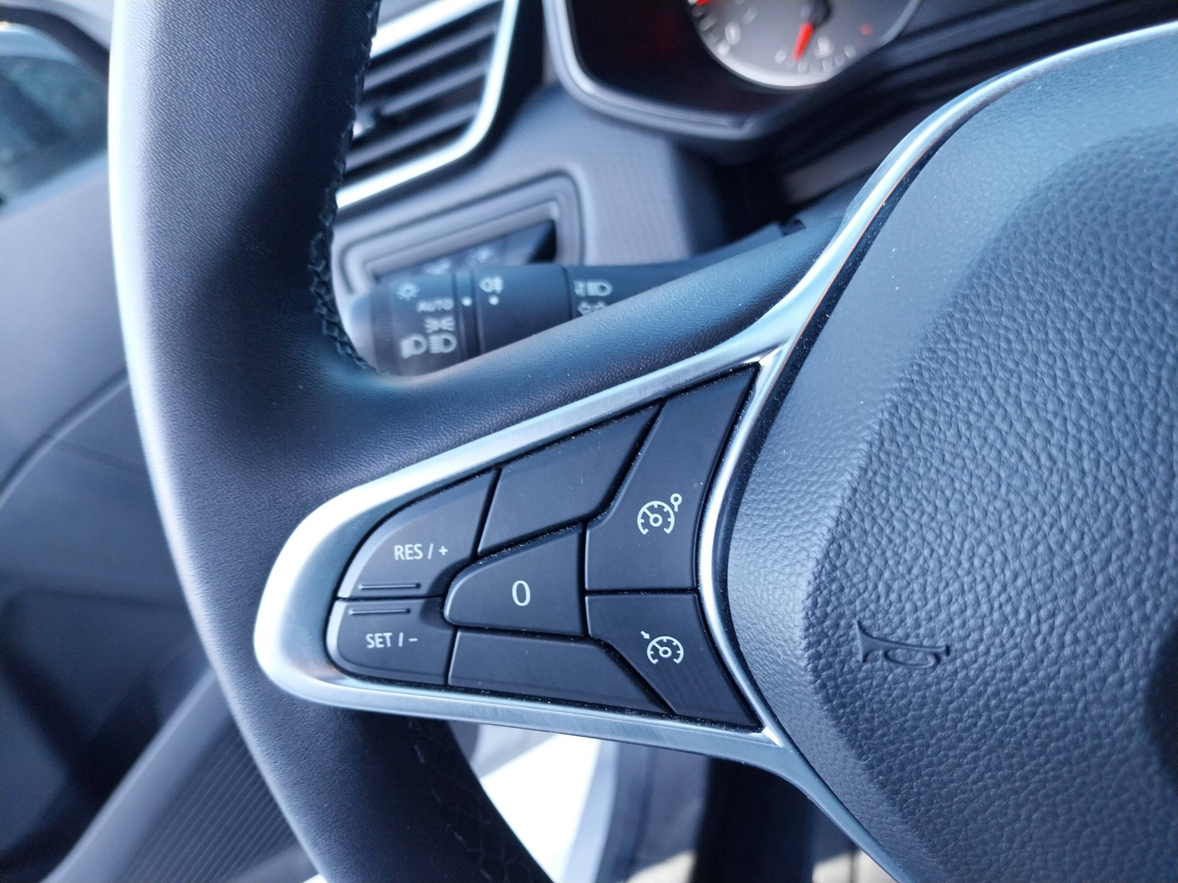 Vente en ligne Renault Clio 5 Clio TCe 90 au prix de 13 300 €