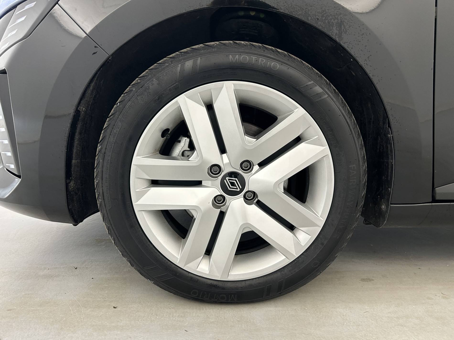 Vente en ligne Renault Clio 5 Clio E-Tech full hybrid 145 ch GSR2 au prix de 20 590 €