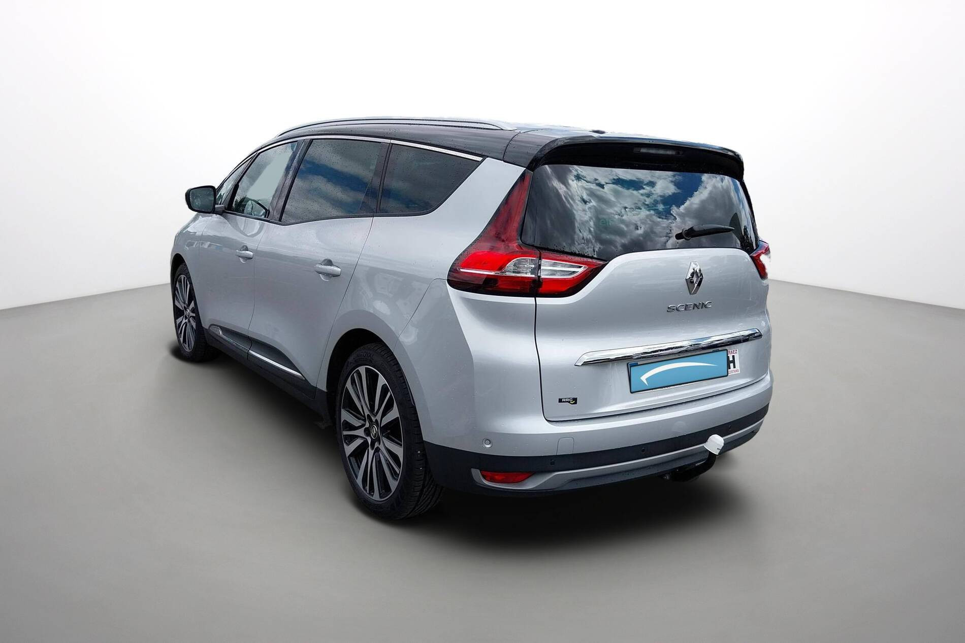 Vente en ligne Renault Grand Scenic 4 Grand Scenic Blue dCi 150 EDC au prix de 22 990 €