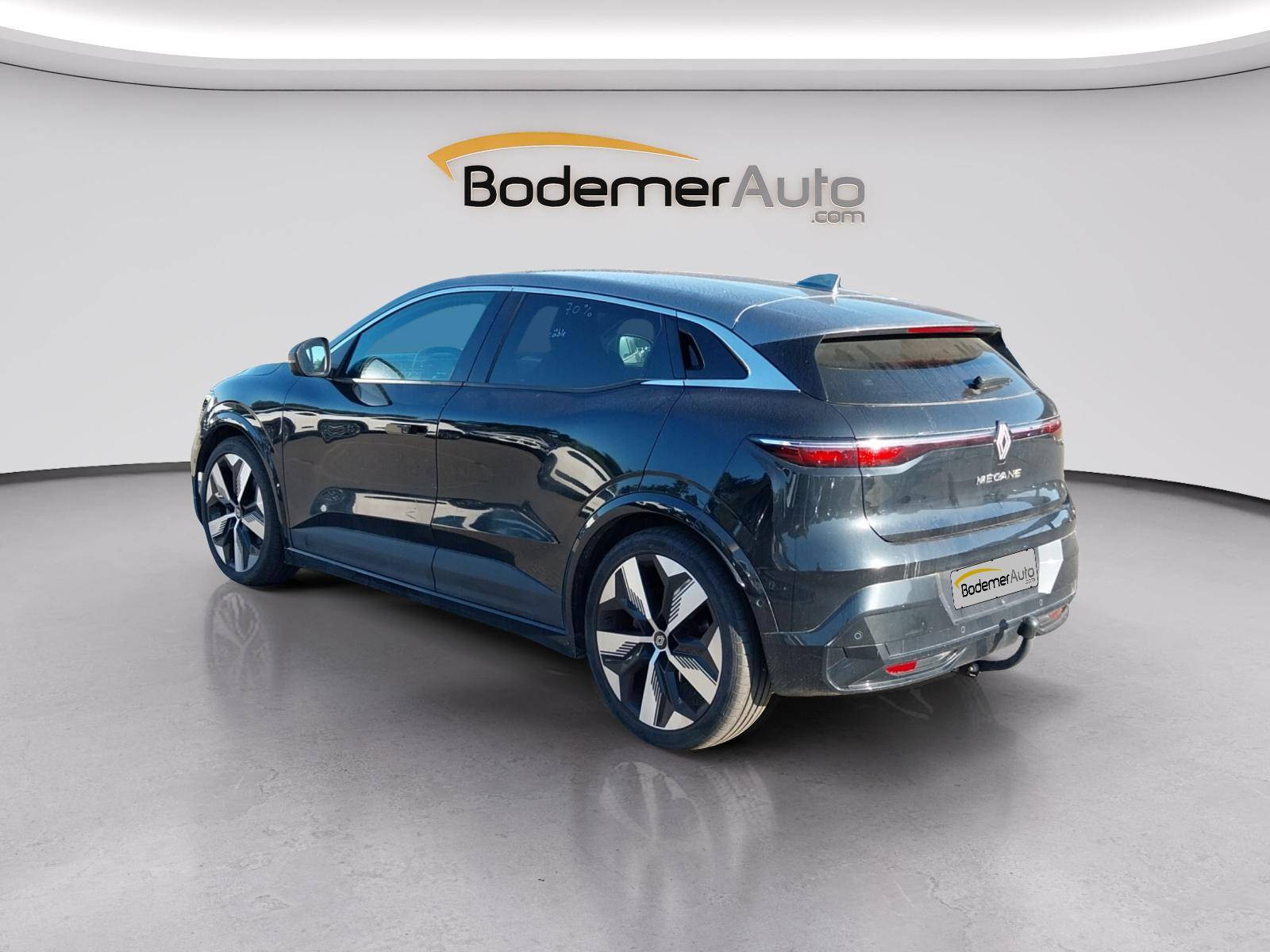 Vente en ligne Renault Megane E-Tech  EV60 220 ch super charge au prix de 21 490 €