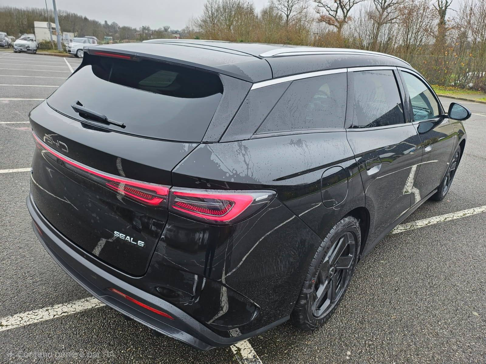 Vente en ligne Byd Seal 6 DM-i Touring  1.5l DM-i 156 kW PHEV au prix de 35 890 €