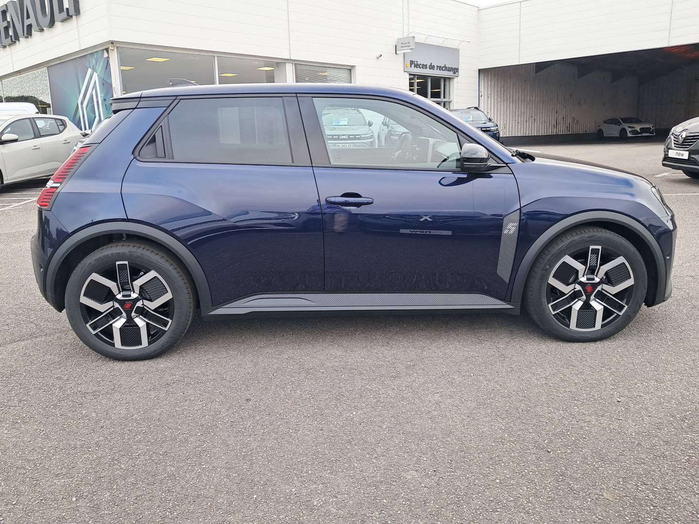 Vente en ligne Renault R5 E-Tech  150 ch autonomie confort au prix de 29 870 €