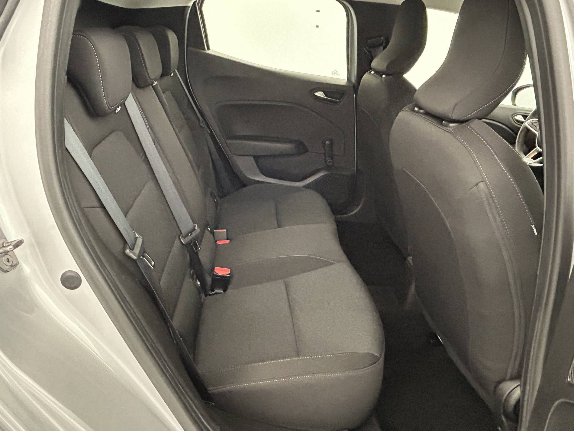 Vente en ligne Renault Clio 5 Clio TCe 90 au prix de 13 990 €