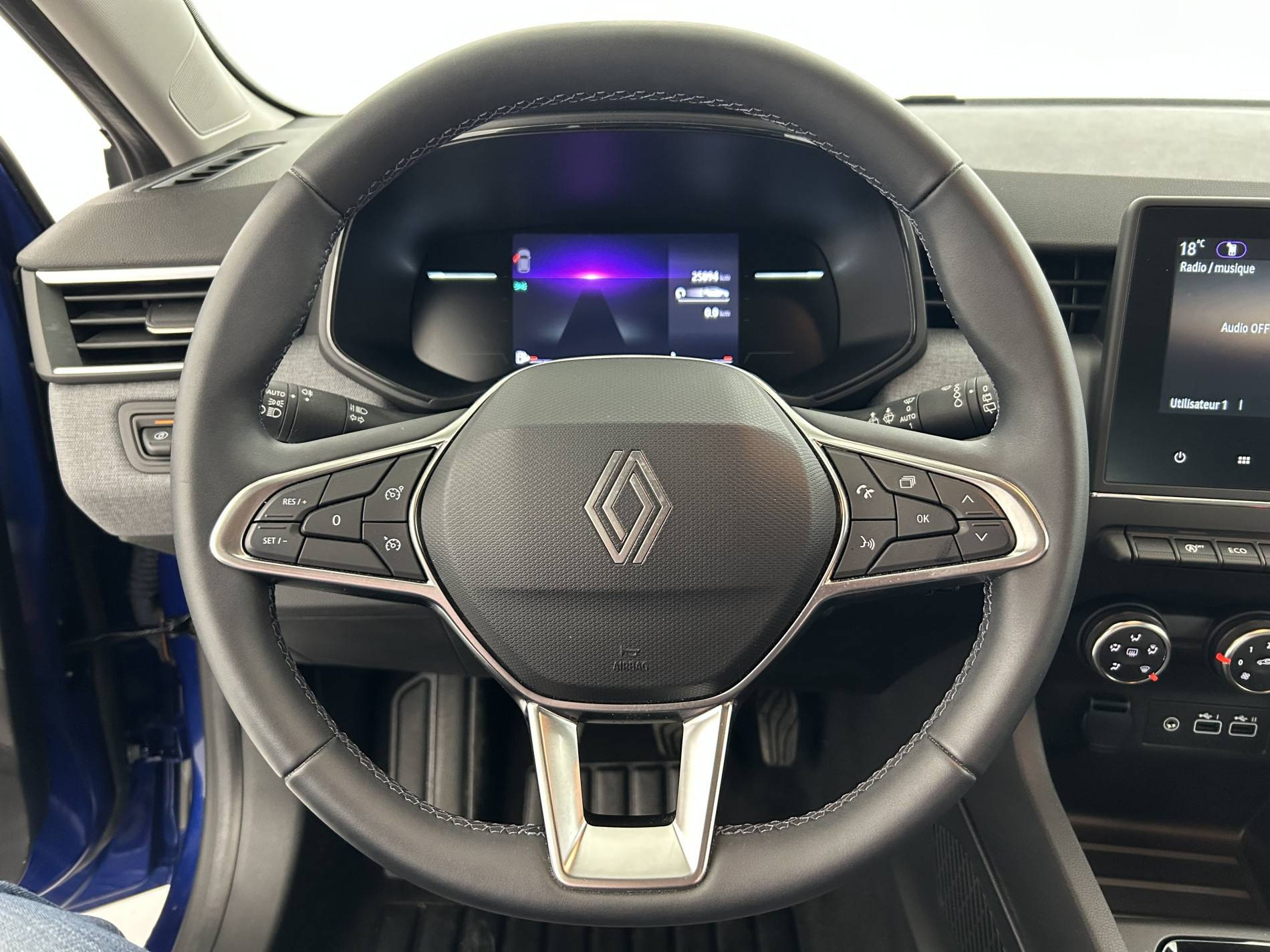 Vente en ligne Renault Clio 5 Clio Blue dCi 100 ch GSR2 au prix de 17 350 €