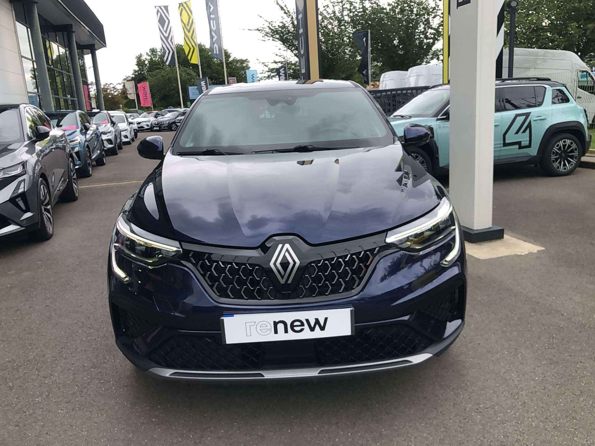 Vente en ligne Renault Arkana  E-Tech 145 - 23 au prix de 22 990 €