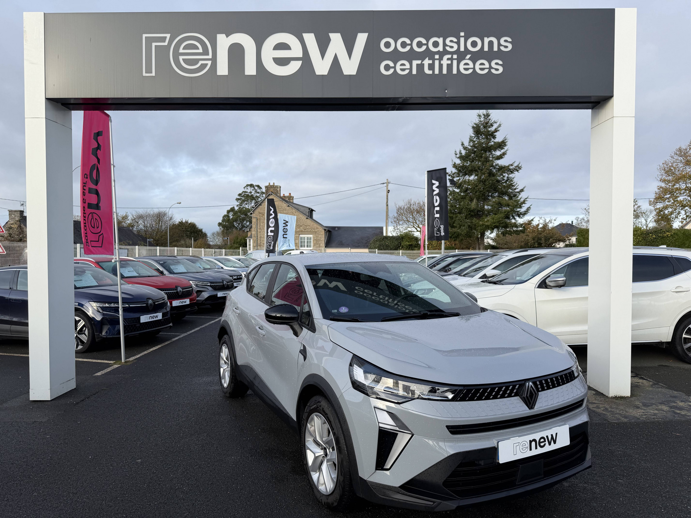 Renault Captur  TCe 90 occasion de 2024 en vente à Lannion